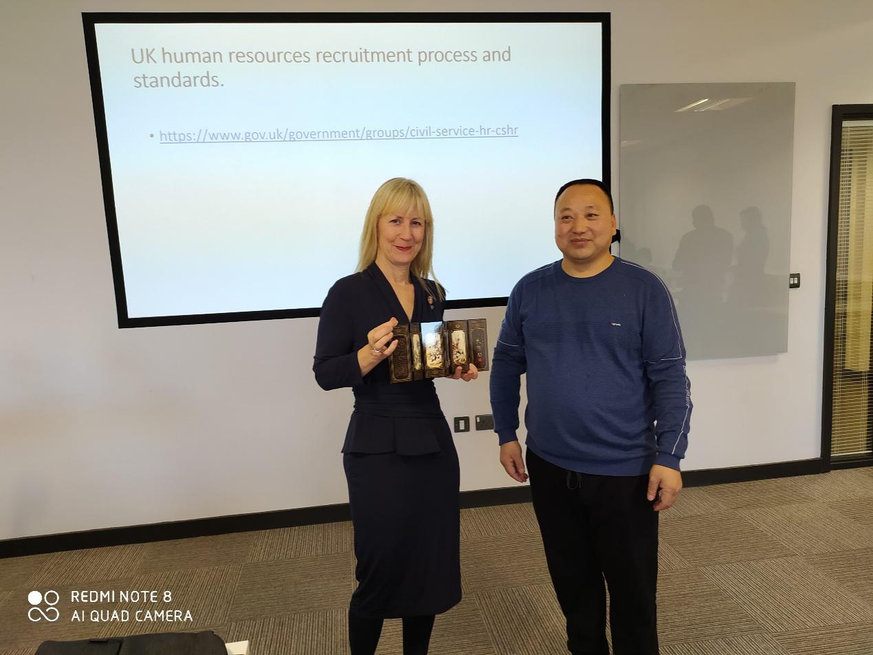 说明: C:\Users\LENOVO\Desktop\2019年12月出国培训任务\新文稿照片\IMG_20191204_110112.jpg