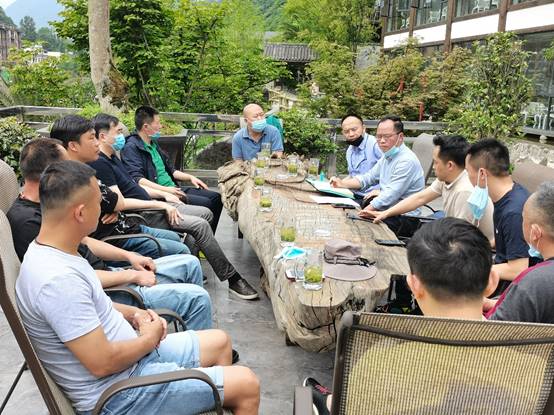 说明: C:\Users\LENOVO\Desktop\校地合作（服务地方）\0515邓勇来访照片\可用\QQ图片20200515161026.jpg
